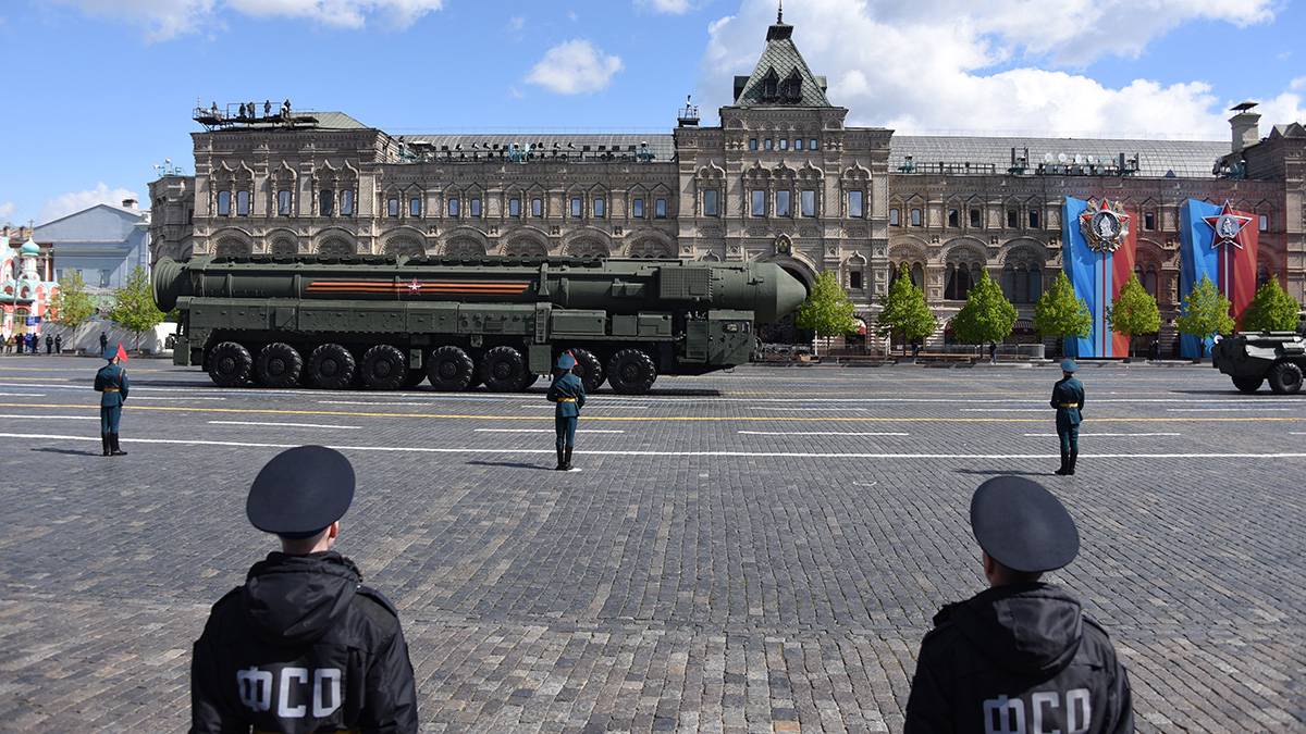 Звукорежиссеру «Москвы 24» грозит штраф за накладку во время трансляции с парада