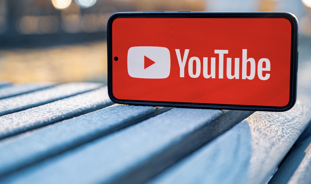 На российских сайтах могут запретить символику видеохостинга YouTube