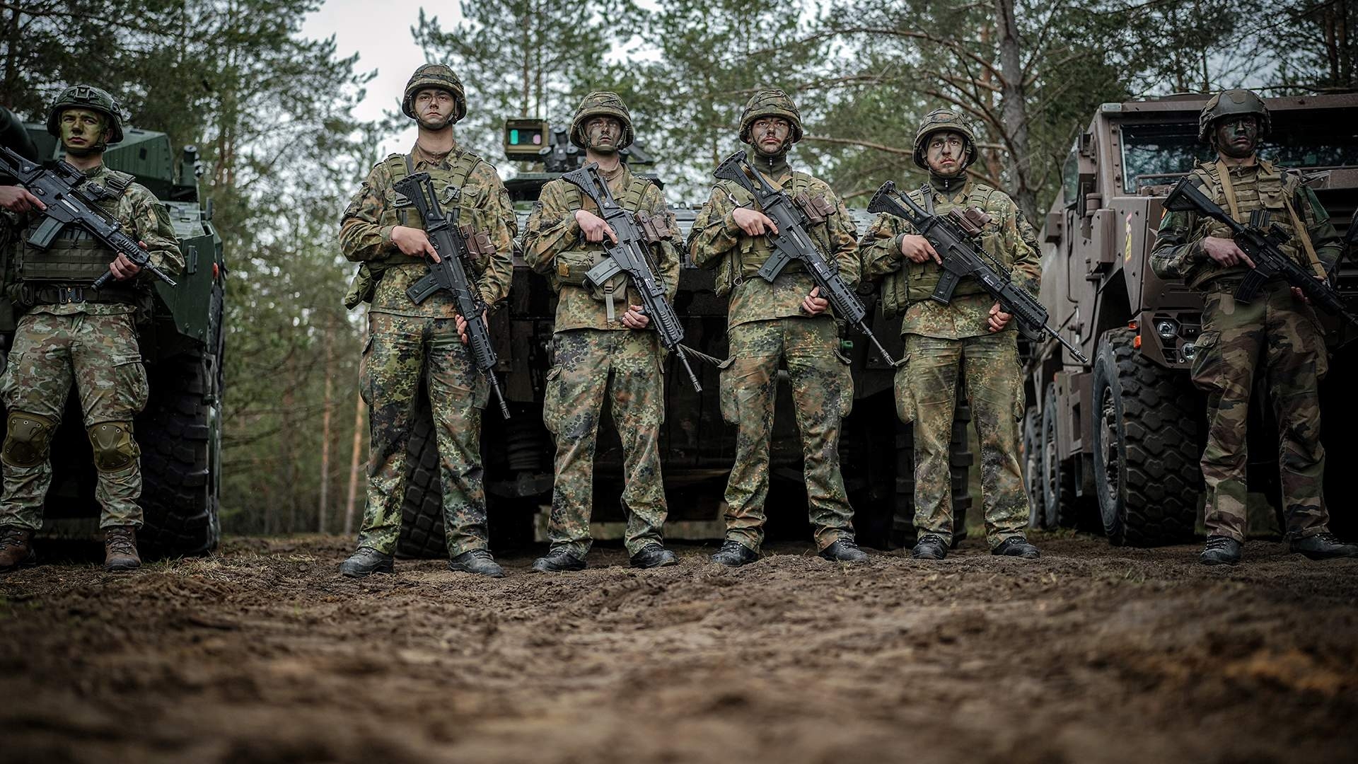 Минобороны Эстонии опровергло информацию о планах направить военных на Украину