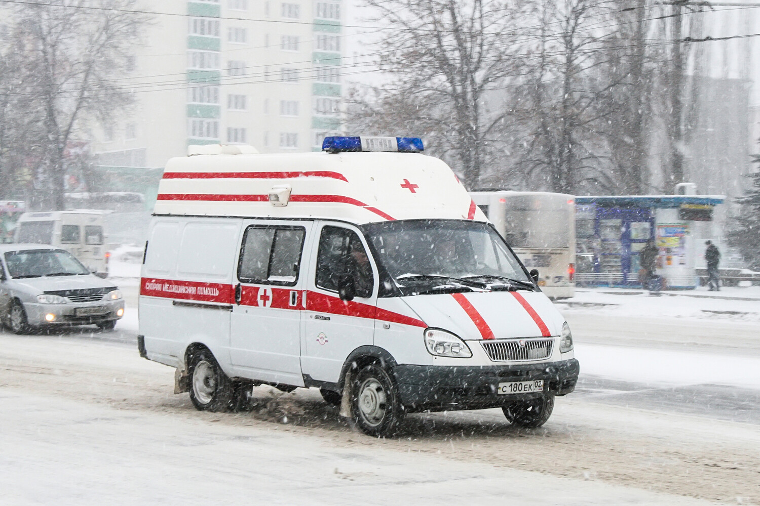 В Бурятии рабочего завалило грунтом во время ремонтных работ