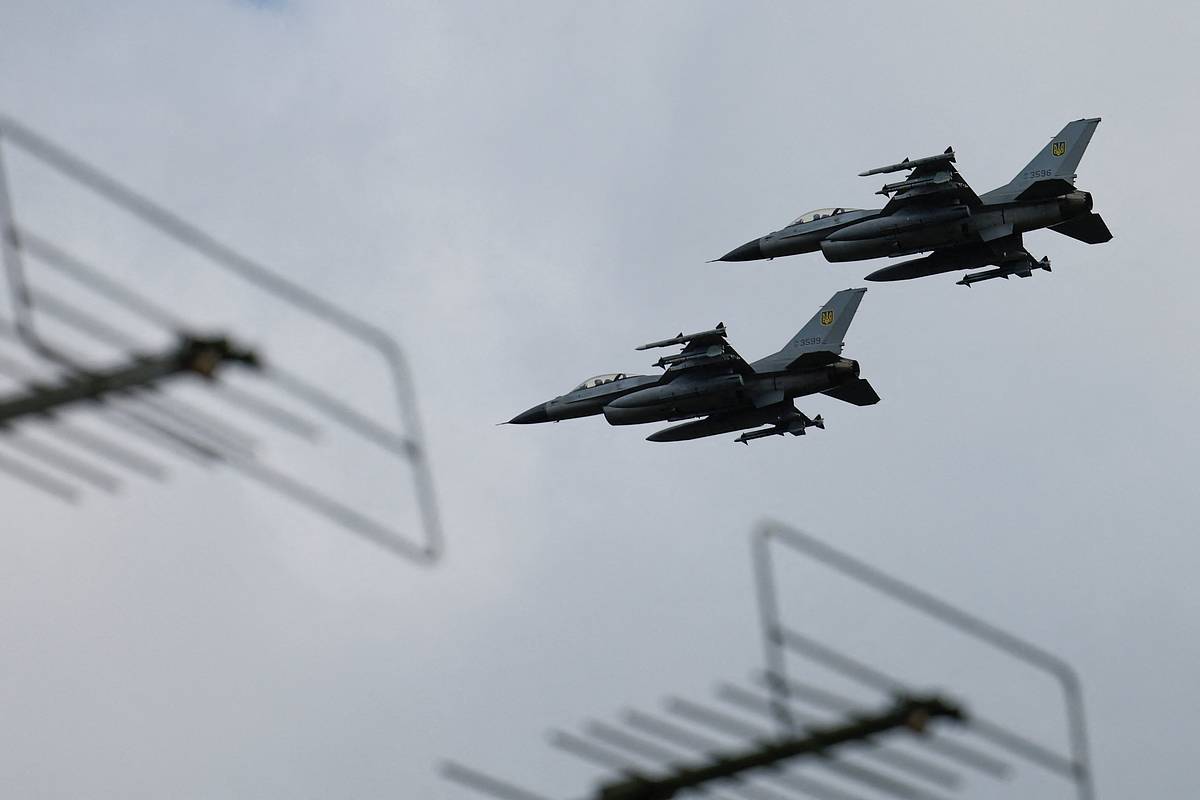 В США предрекли быстрое уничтожение поставленных Украине F-16