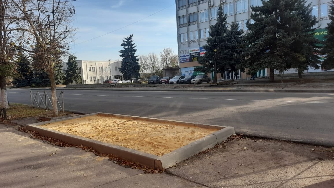 В Сердобском районе ведется обустройство остановок общественного транспорта