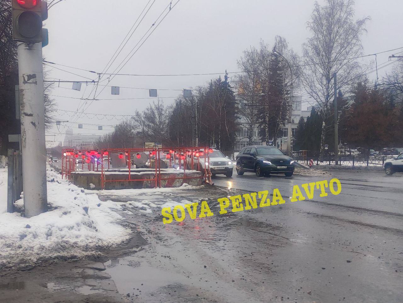 Водители Пензы возмущены затянувшимися раскопками на проспекте Победы