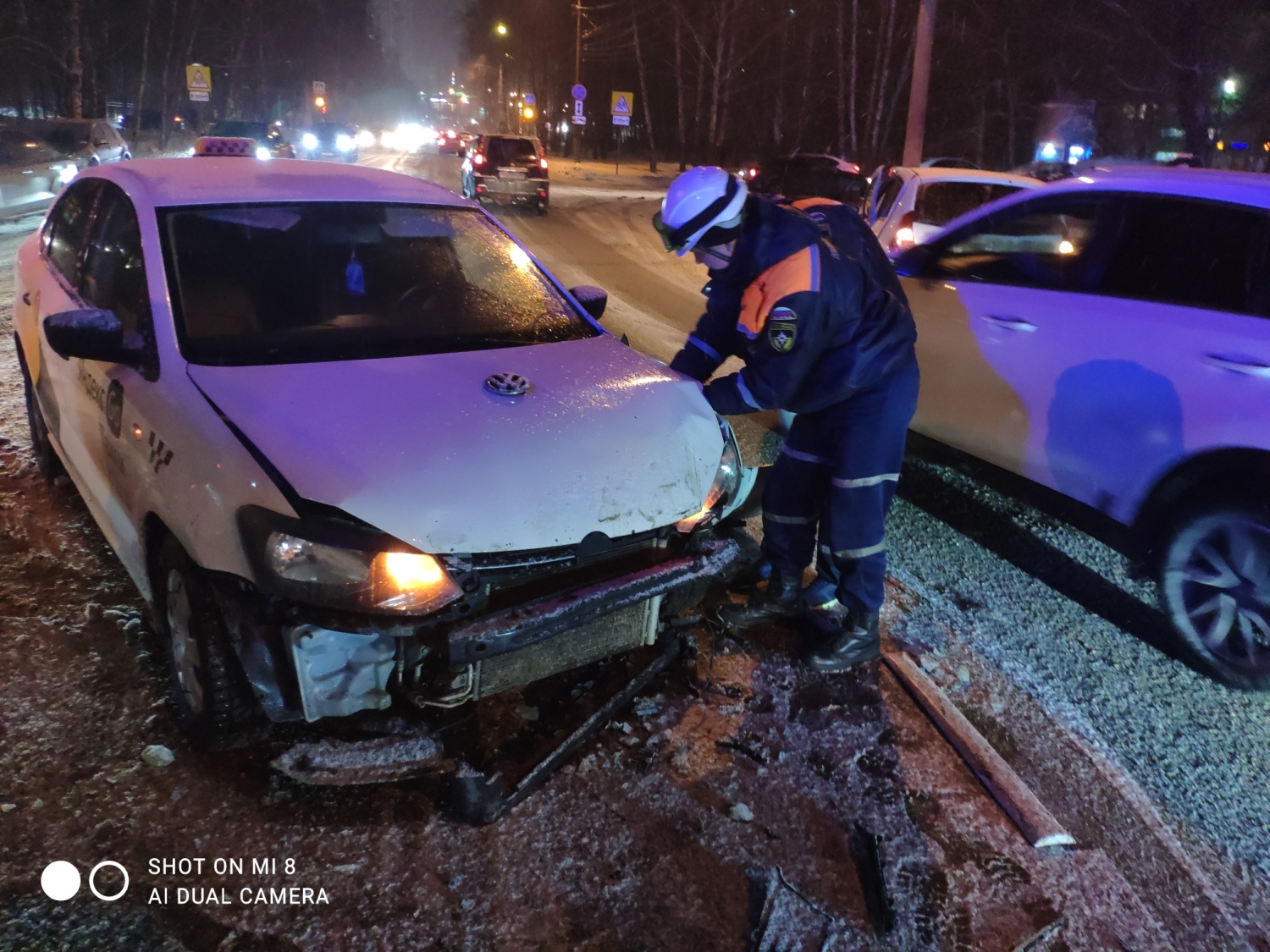 Пассажир Volkswagen пострадал в ДТП на улице Тернопольской в Пензе