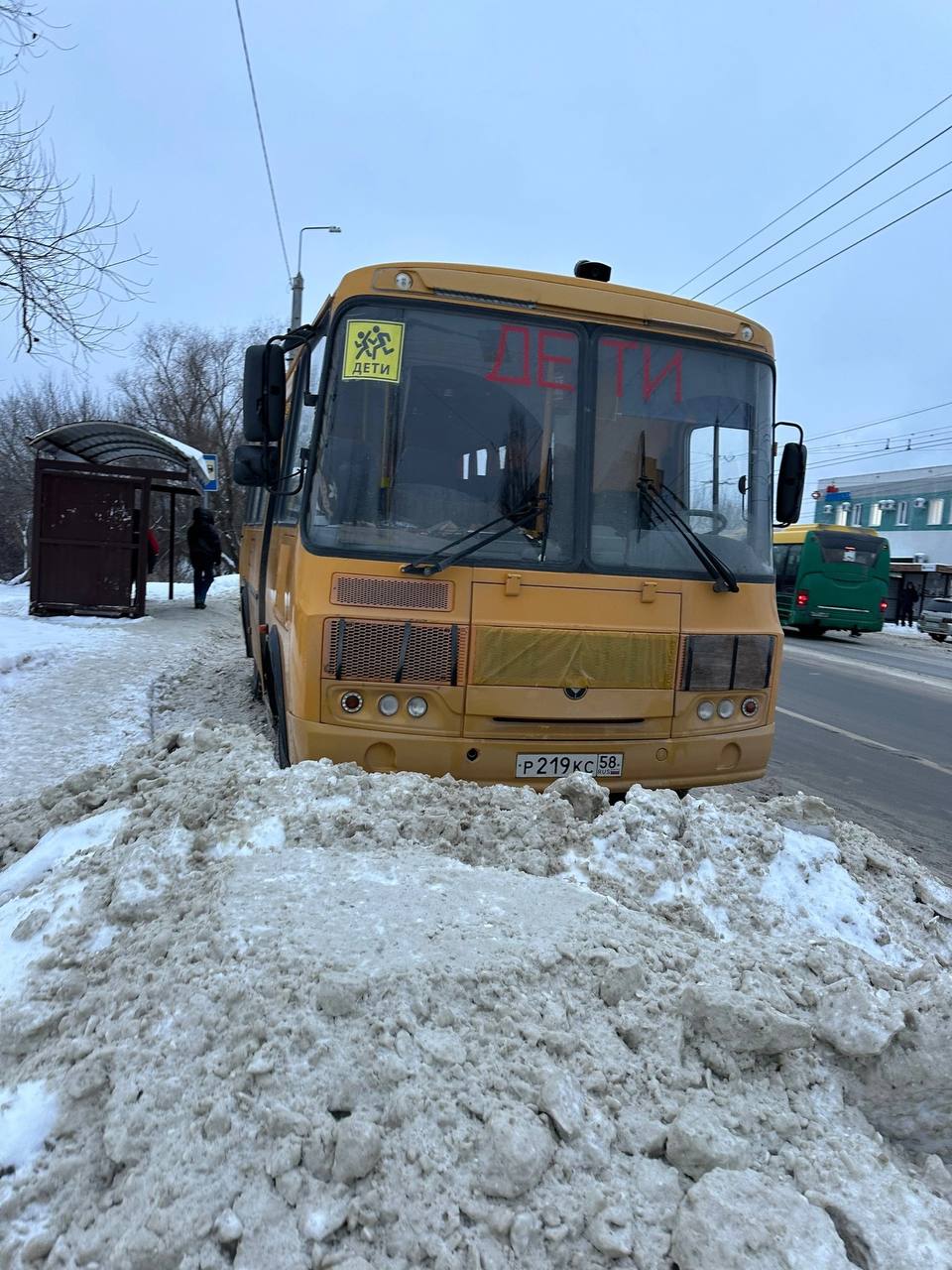 В Кузнецке стартовал прием заявлений на путевки в детские лагеря