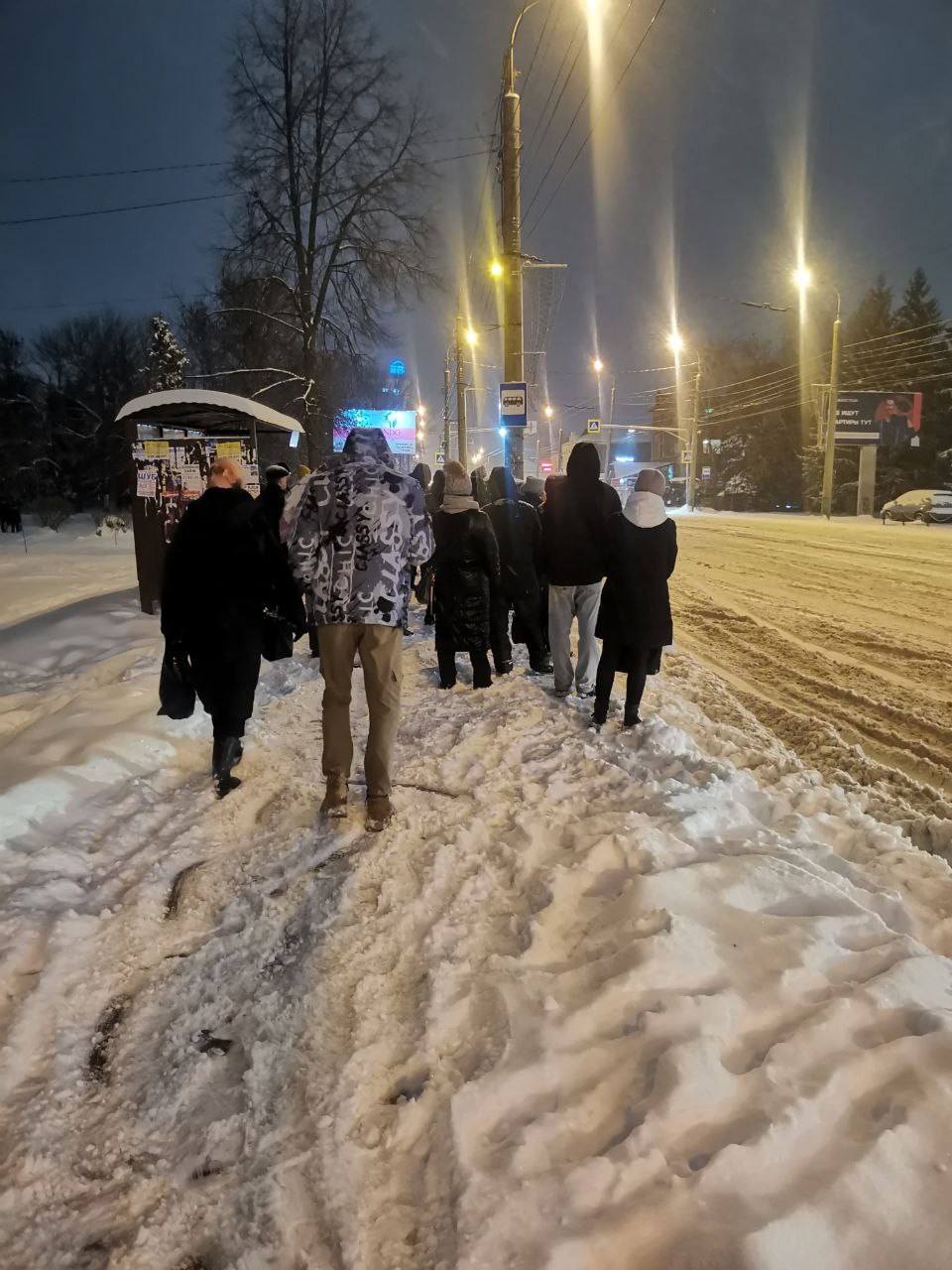 Денежные накопления превратятся в фантики: новая волна девальвации зимой прикончит сбережения россиян, как в 90-е