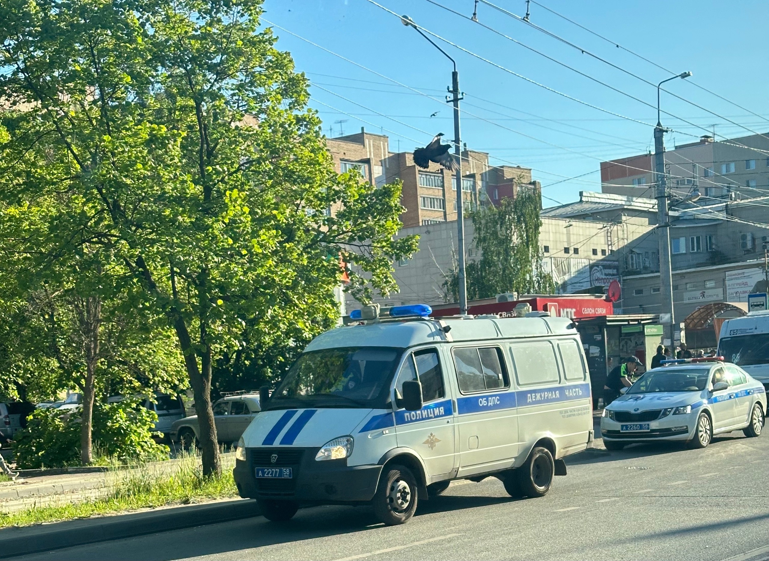 Мужчина, разозлившись на тон своего знакомого, ударил того ножом