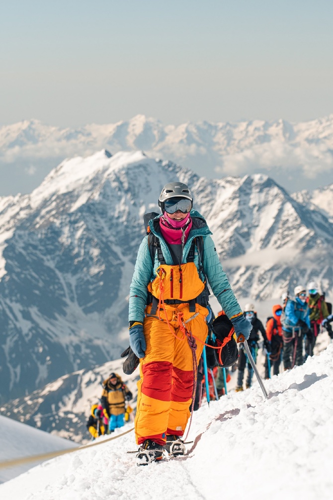 Номинация премии 'Mountain Guides' - Валерия Меркурьева. Премия 'Стальной Ангел'