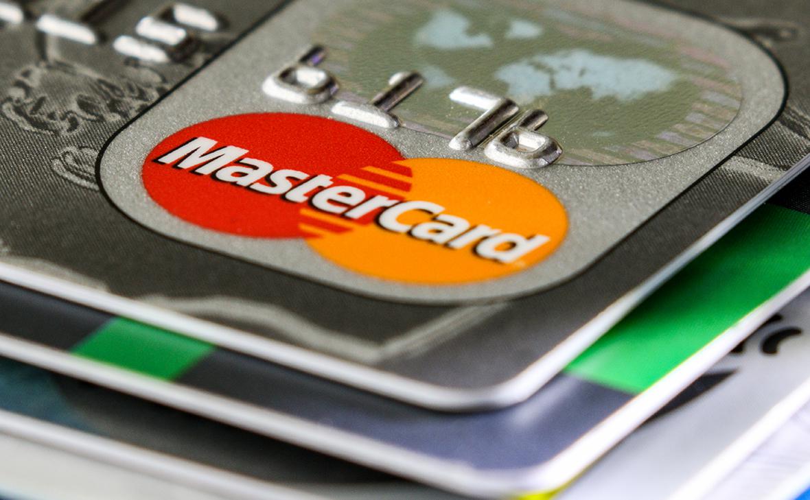 У части карт Visa и Mastercard истекут сертификаты безопасности в России