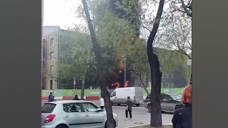 МЧС назвало причину пожара на востоке Москвы