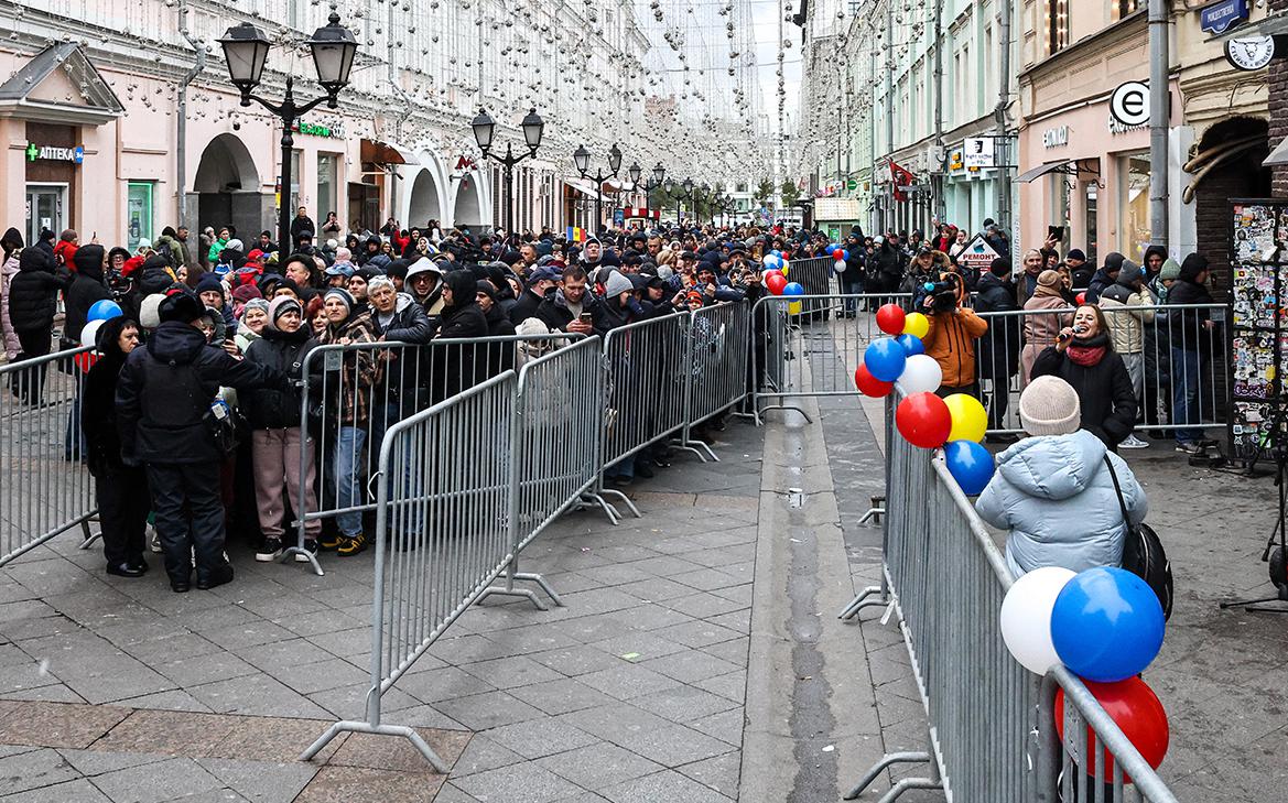 В Москве у посольства Молдавии выстроились очереди из голосующих