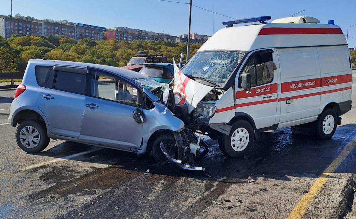 На Камчатке в ДТП со скорой помощью погибли два человека