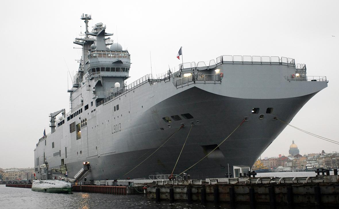 Шойгу обвинил США в срыве поставки в Россию вертолетоносцев Mistral