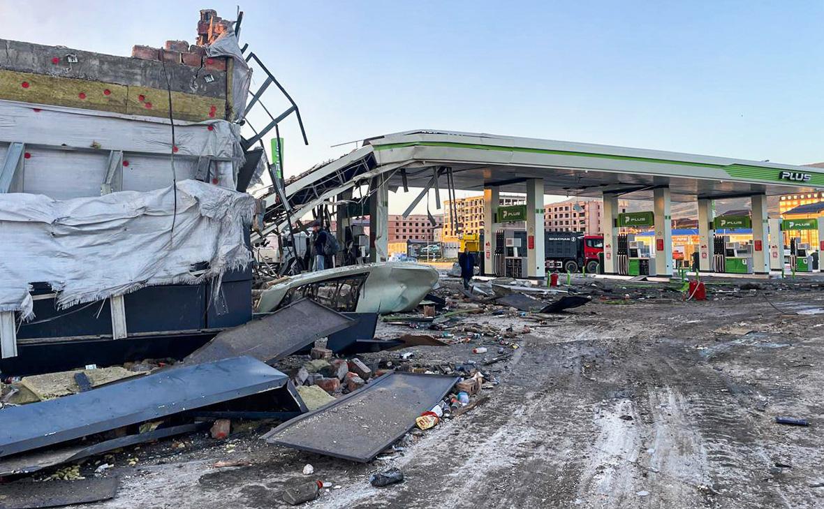 Число погибших при взрыве на заправке в Дагестане выросло до 13 человек