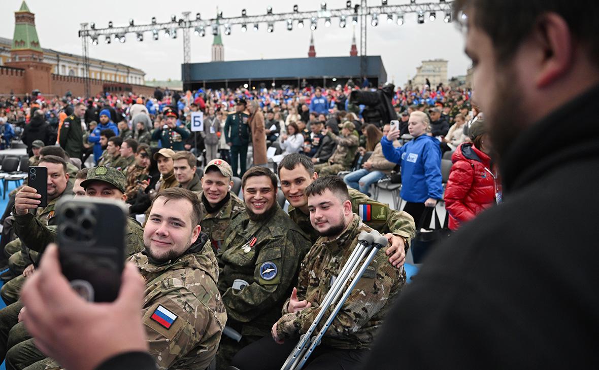 Полпред предупредил о близкой перспективе возвращения военных с фронта