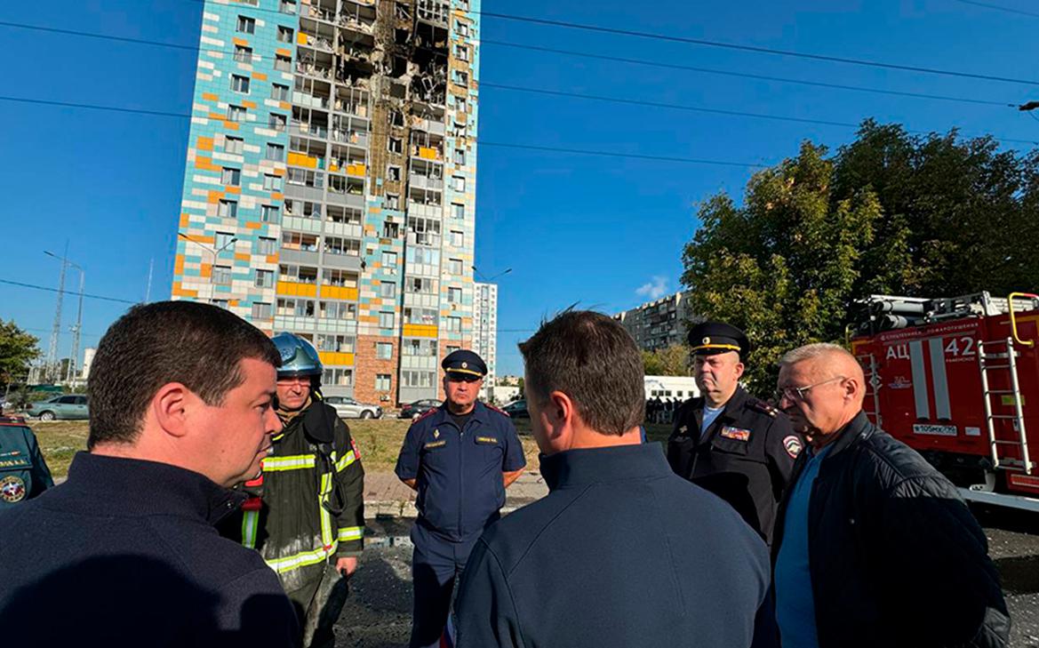 Жителей верхних этажей дома в Раменском отселят из-за удара дрона