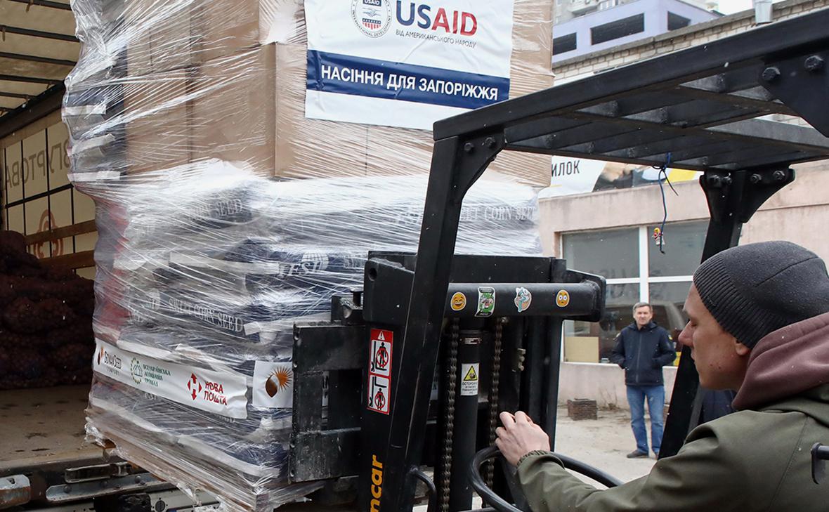 Суспільне узнало о приостановке помощи Украине от USAID