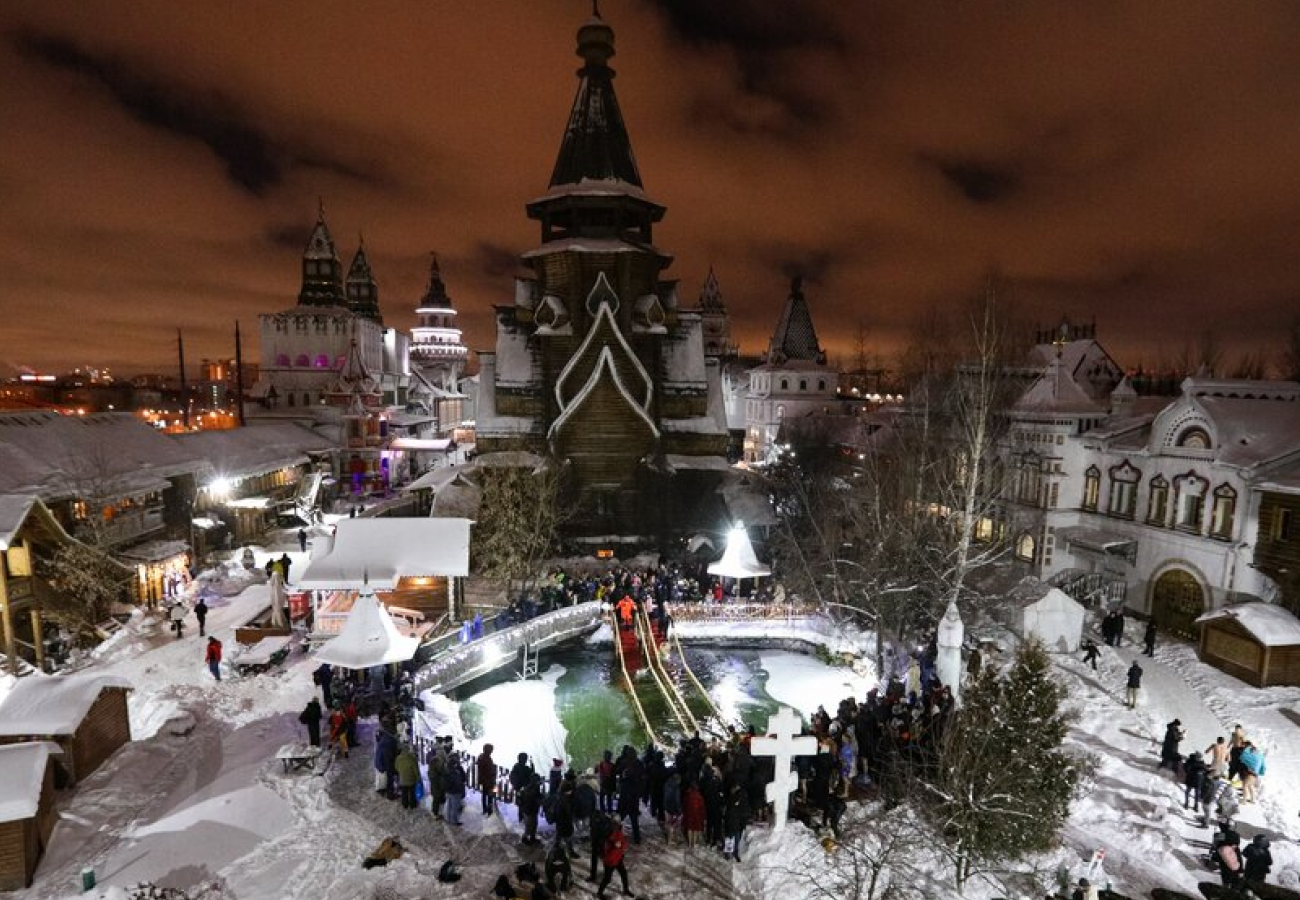 Москвичам пообещали тёплую погоду на Крещение