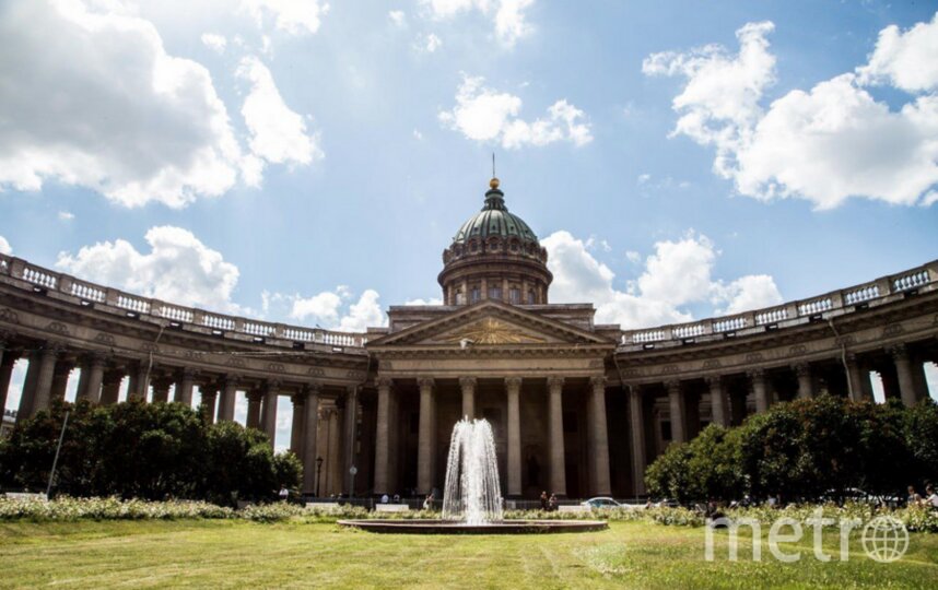 В белые ночи фонтаны Петербурга будут радовать горожан дольше