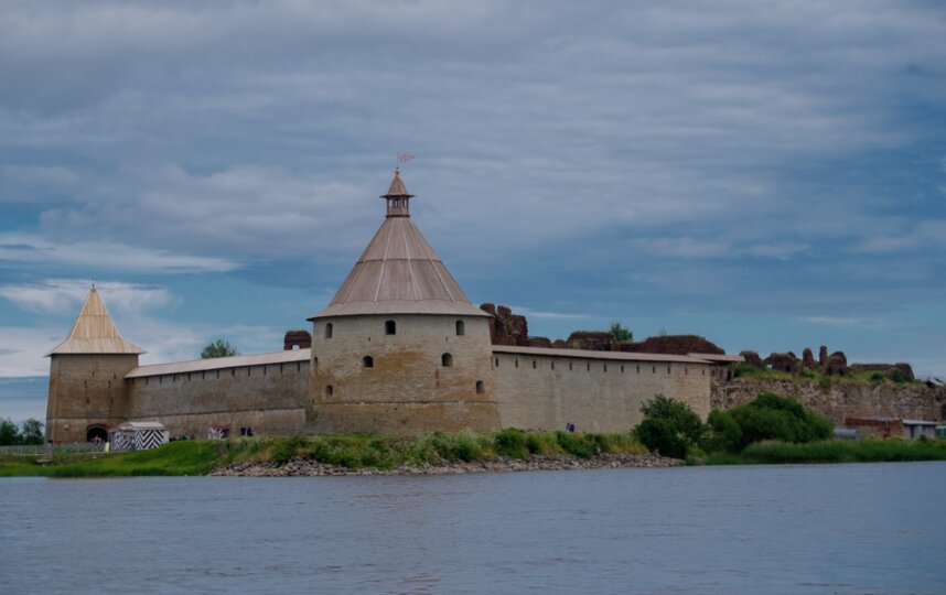 Крестный ход проплывёт по Неве