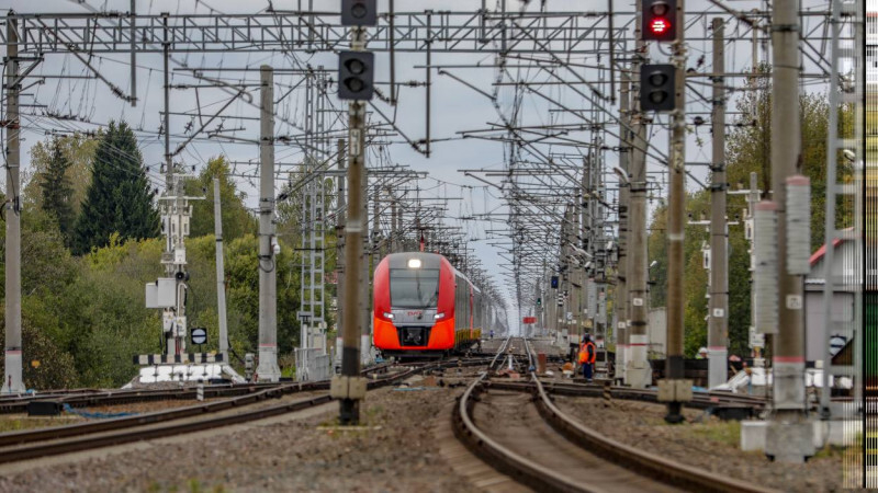 Студенческая Ласточка начала летать между Петербургом и Москвой