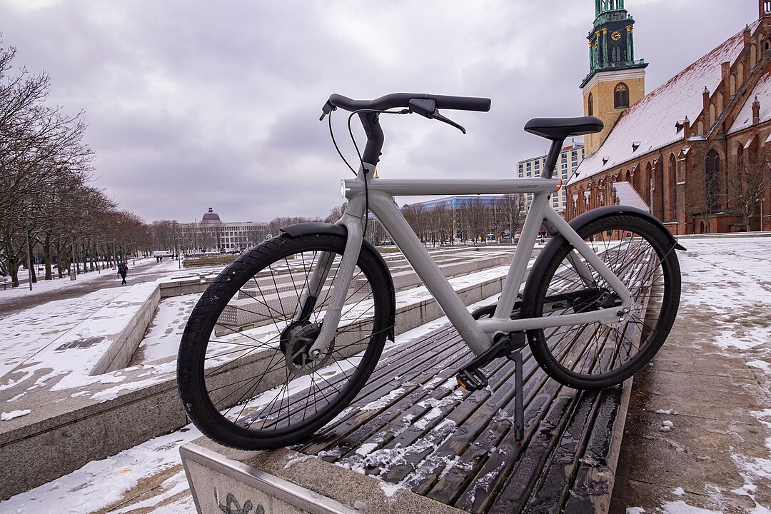 Новые владельцы VanMoof планируют привлечь старых клиентов после банкротства компании