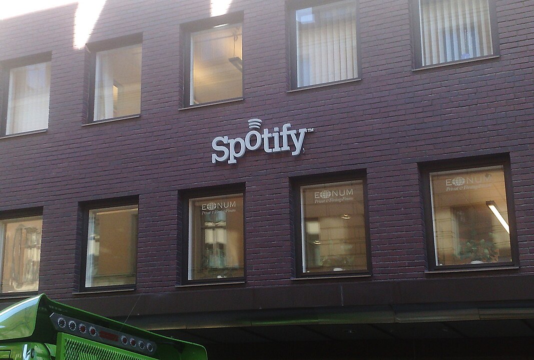 Spotify запустила новые функции для аудиокниг