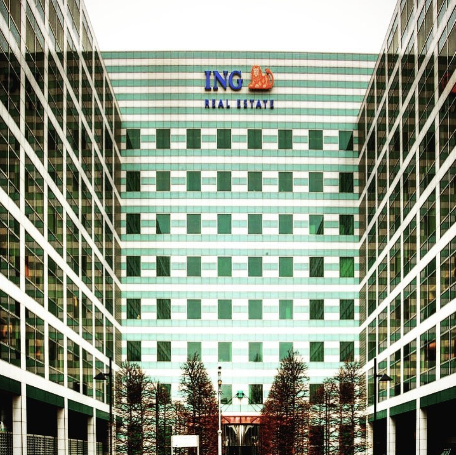 ING, один из крупнейших банков Нидерландов, объявил об уходе с российского рынка