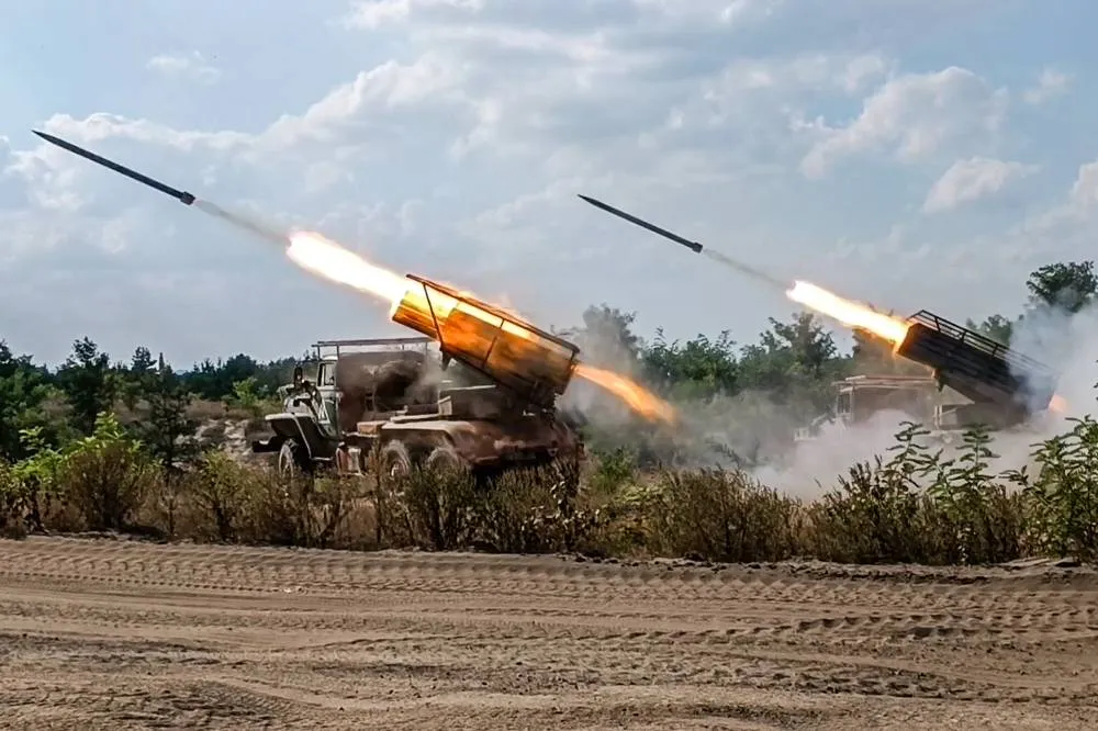 Сводки СВО: ВСУ варятся в огневом мешке Угледара, армия РФ берёт под контроль сёла под Курском, ситуация 17 сентября