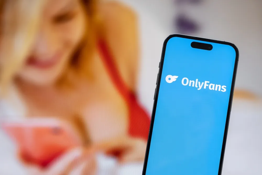 На Украине захотели обложить налогами моделей OnlyFans