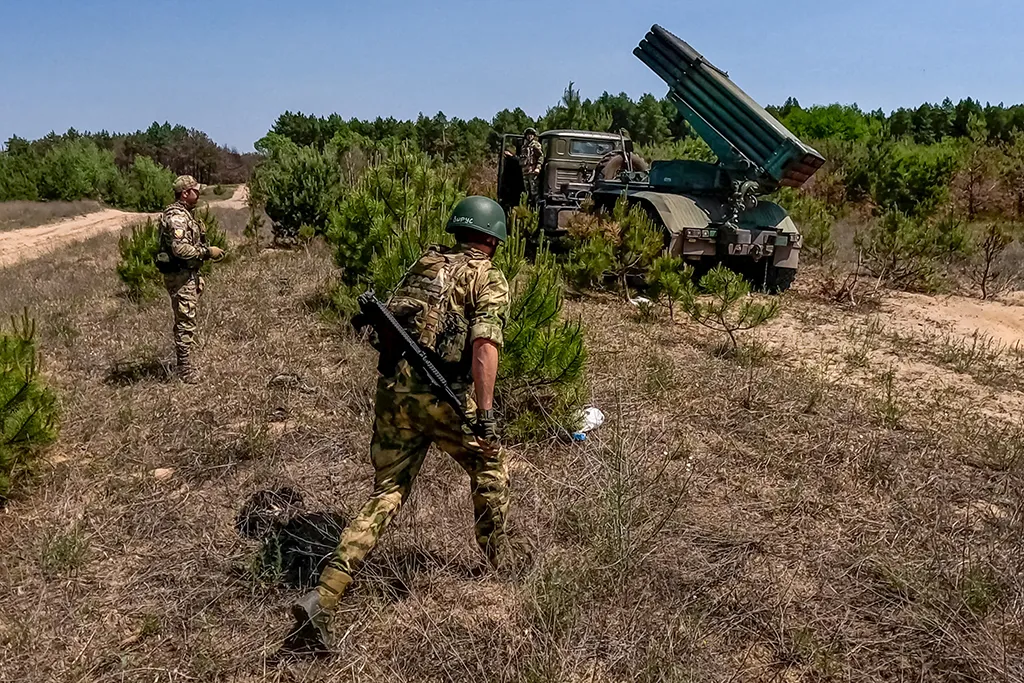 Сводки СВО. Армия России готовится штурмовать Курахово, Зеленский выпрашивает Typhon для запуска Tomahawk, 18 октября