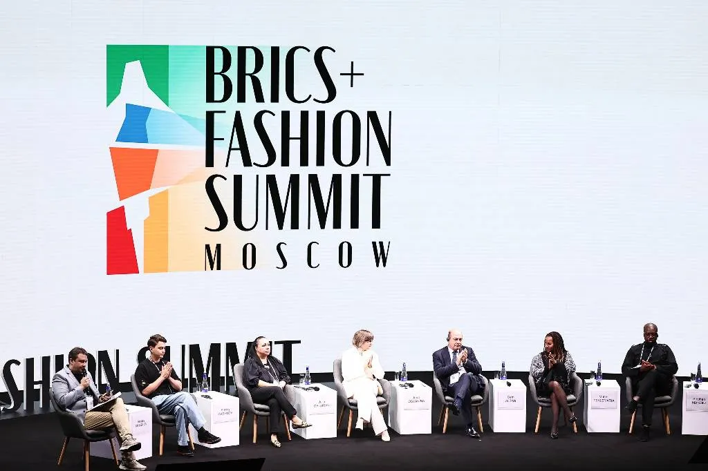 В концертном зале Зарядье стартовал международный форум BRICS Fashion Summit