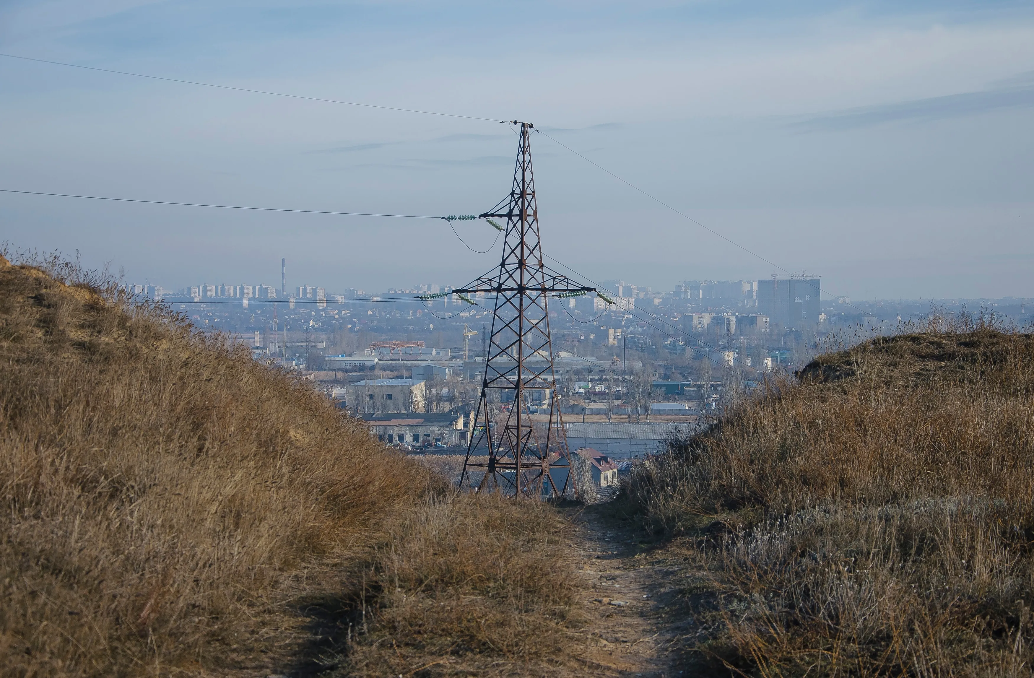 Украинская энергетика 'лежит в руинах', констатировали в Польше