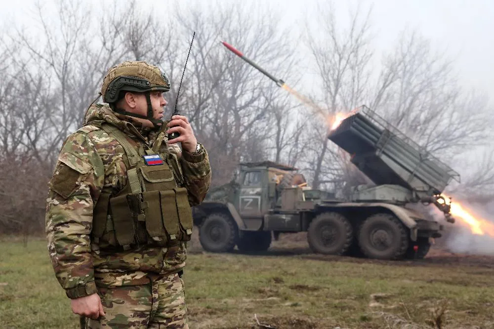 Новости СВО. ВС РФ освободили Орехово-Василевку, ВСУ отступают из Успеновки, США готовы завершить конфликт, 10 февраля