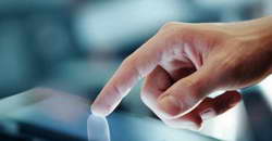 Цена на золото впервые превысила $4,7 тыс. за тройскую унцию